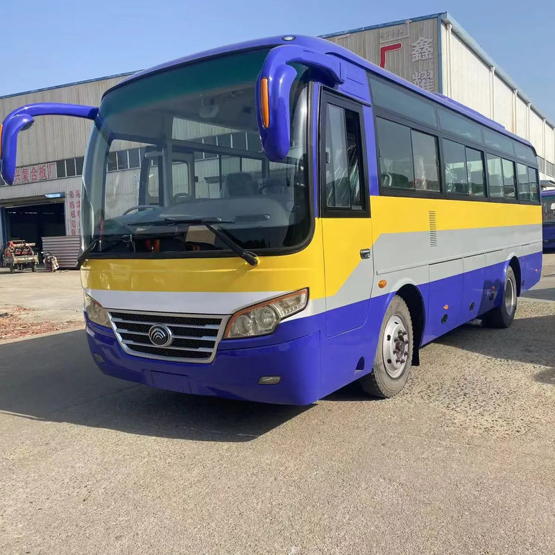 Autobus d'occasion de 45 places avec une capacité de moteur de 6 à 8 litres et du carburant diesel à prix abordable