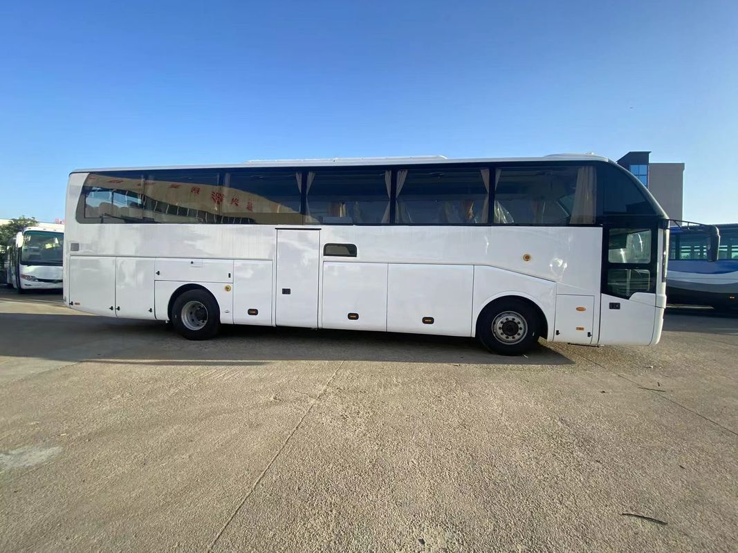 Exigence du client 60 sièges Autobus de luxe avec 65 sièges Youtong Autobus d'occasion