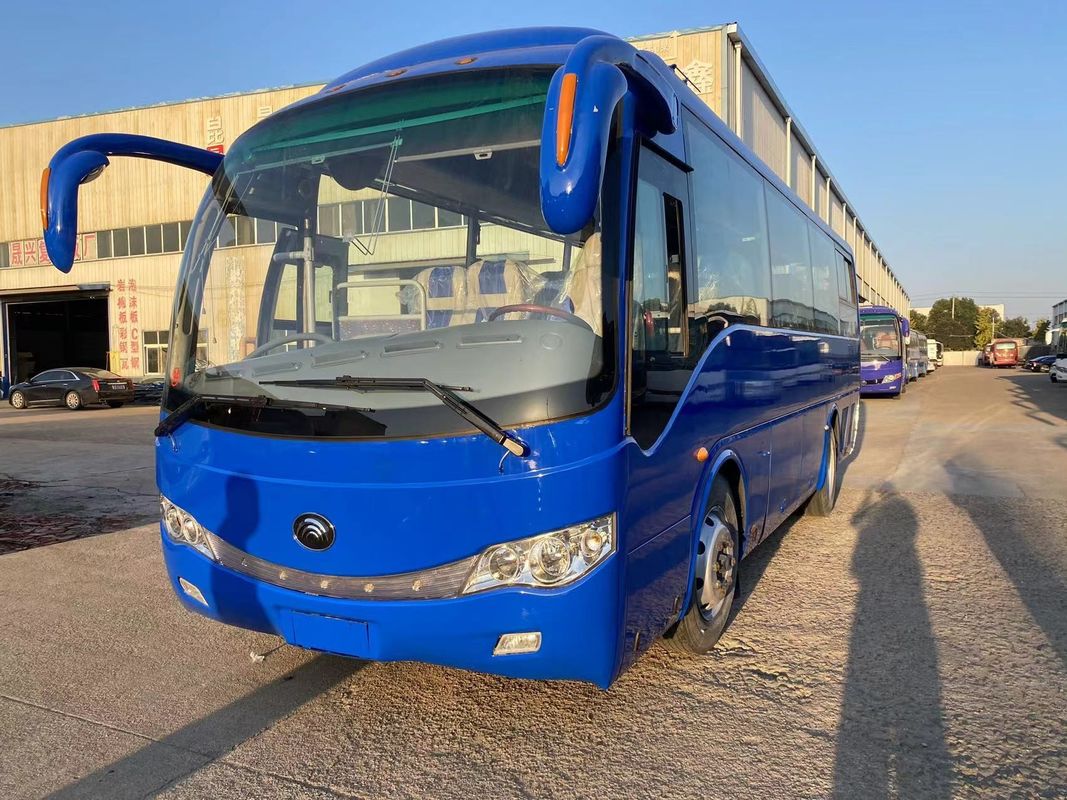 Vente d'autobus d'occasion de 45 places Autobus de coach de 40 places à gauche et suspension à ressort à feuilles