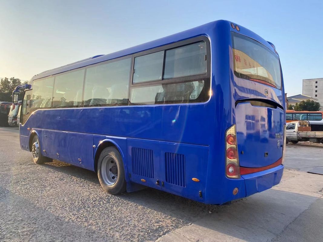 Vente de bus d'occasion de 40 places avec norme d'émission Euro 3 et capacité moteur 6-8L