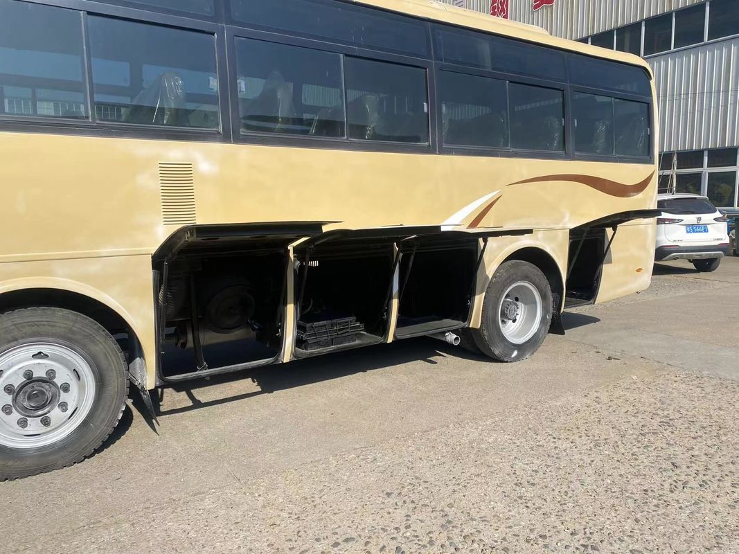 Autobus d'occasion avec 30 places et suspension à ressort en Afrique du Sud