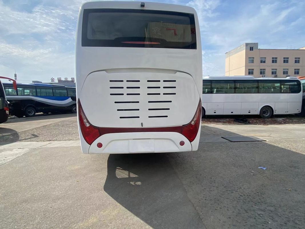 Type de boîte de vitesses manuelle Autobus Youtong utilisé avec conduite à gauche et direction assistée