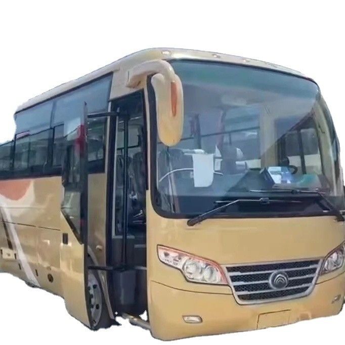 Autobus d'occasion pour longs trajets avec pneus 8,25R20 et capacité moteur 4-6L