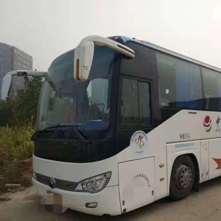 Autobus de passagers diesel 55 places à traction gauche avec 53 1 1 places et vitesse maximale 91-110 km/h