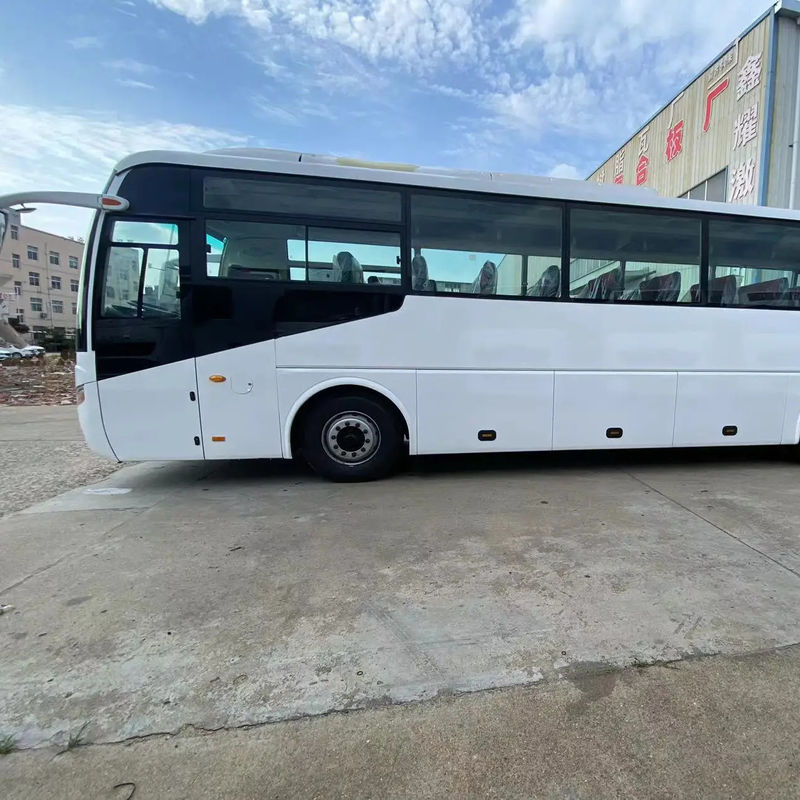 Autobus réaménagé haut de gamme Autobus avec capacité moteur 8L et 65-67 places