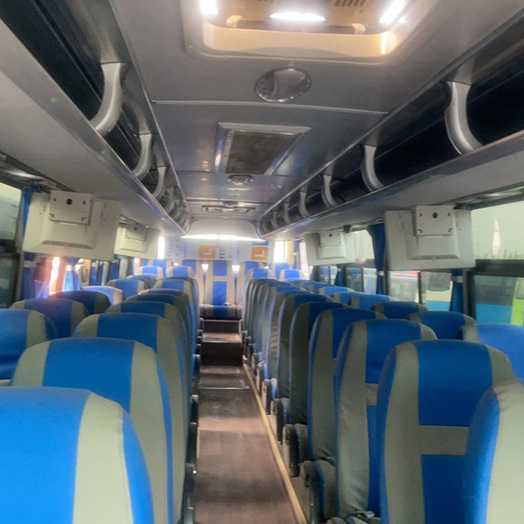 Autobus d'occasion LHD de 65 à 67 places avec boîte de vitesses manuelle et norme d'émission Euro 4