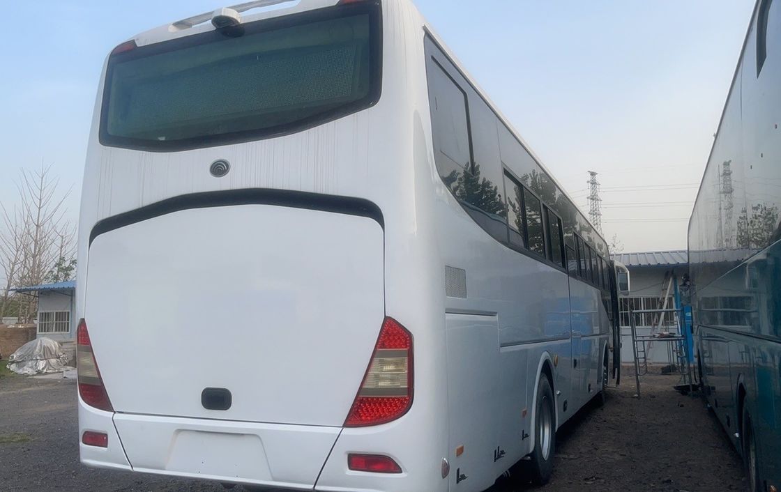 Autobus d'occasion LHD de 65 à 67 places avec boîte de vitesses manuelle et norme d'émission Euro 4