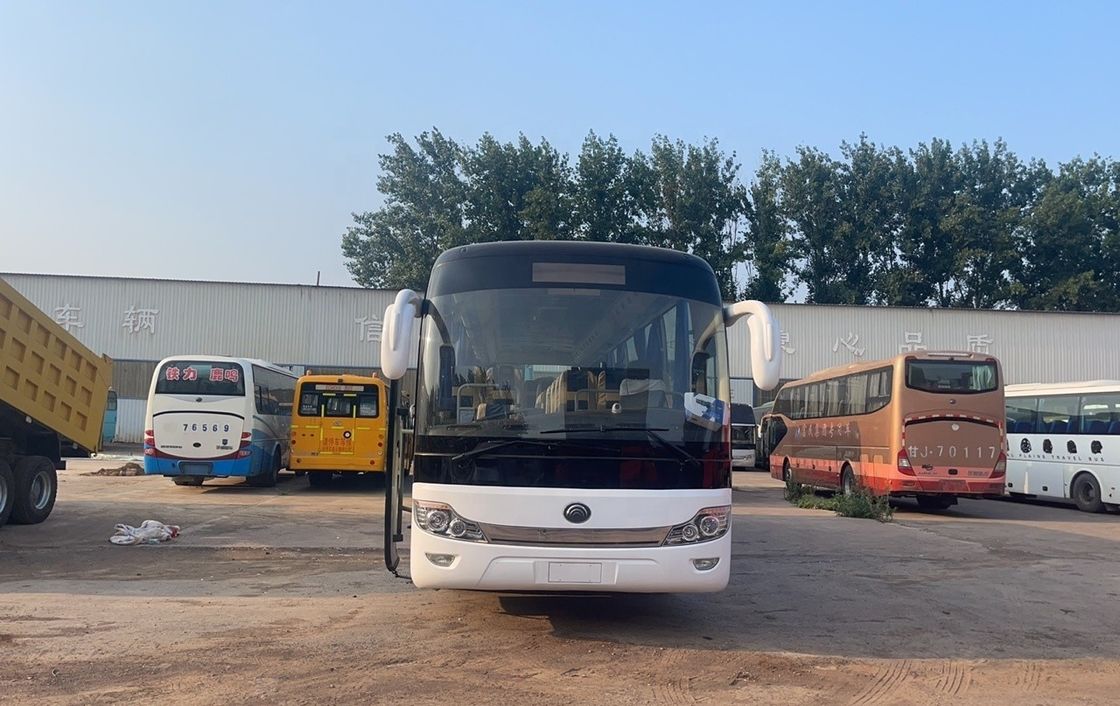 Youtong bus d'occasion 60 places coach bus avec moteur diesel et pneus 11R22.5 en bon état