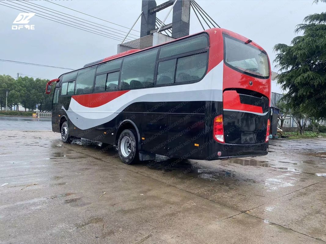 53 sièges Diesel moteur avant Autobus et autocars pour rénovation Vente d'autobus d'occasion de luxe