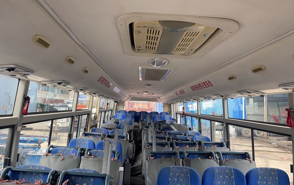 Autobus d'occasion à 65 places, conducteur gauche, adapté au transport en groupe