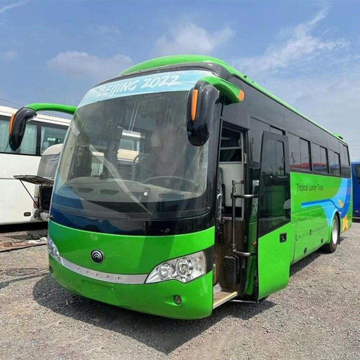 Autobus de luxe diesel rénové de 47 places avec RHD et moteur modèle YC6J245-30