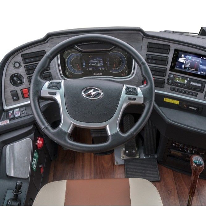 Autobus Higer de style confortable équipé de 46 places avec moteur diesel le plus vendu