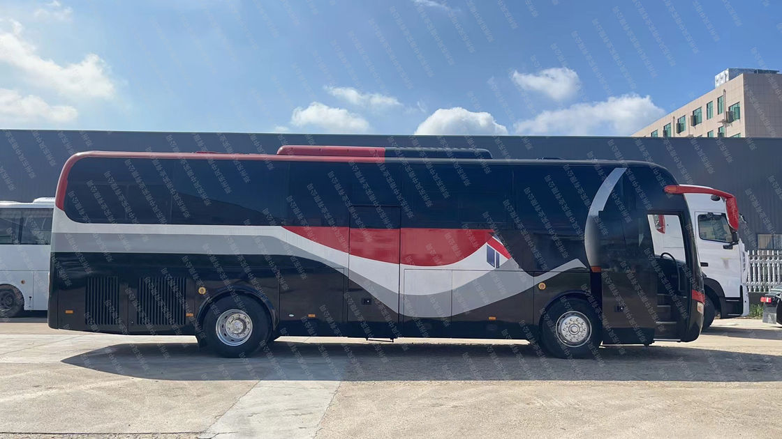 3300mm Base de roue Autobus de tourisme manuel type Bonne condition LHD 47 places