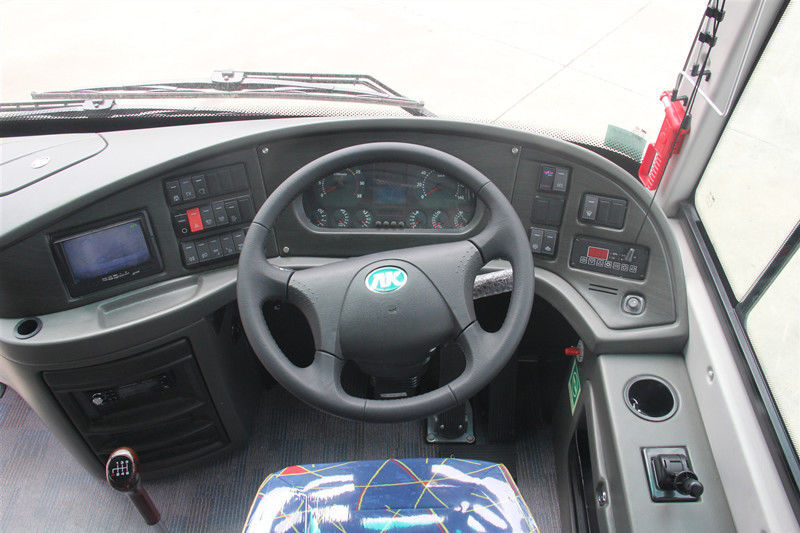 Moteur Yuchai 38 sièges RHD Tour Bus pour le type de conduite