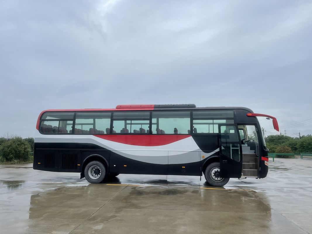 Autobus urbain d'occasion LHD Autobus d'occasion En bon état avec roue 3300