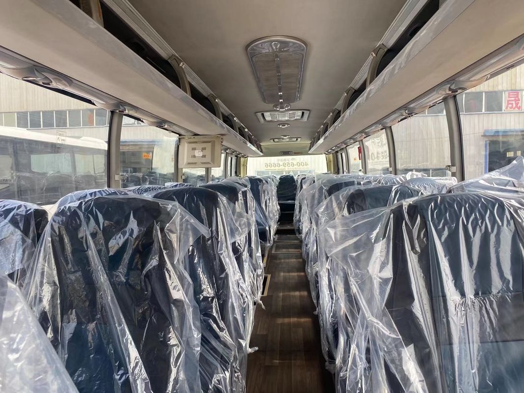Meilleur autocar 55 places rénové avec toilette G.V.W 15000kg 250 chevaux