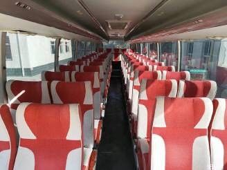 12m Bus touristique 2010 Bus d'occasion avec 55 places et espace pour les sièges