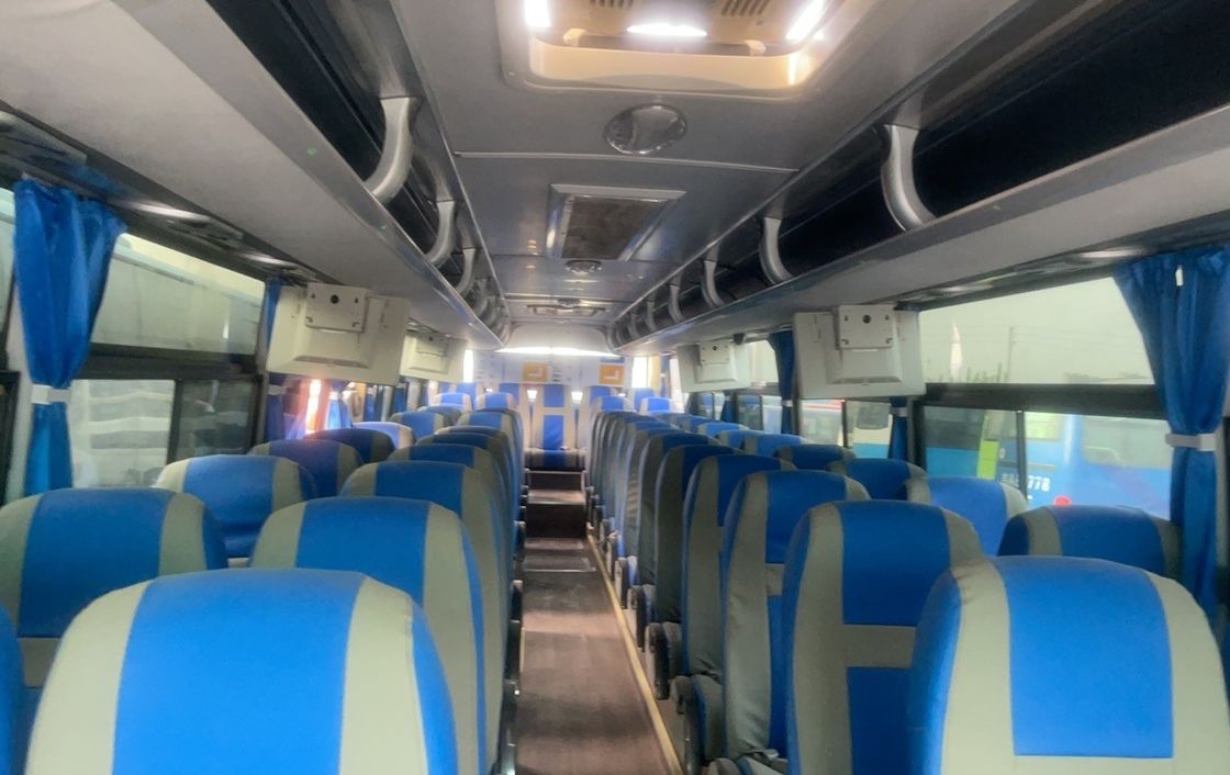 Autobus d'occasion de 45 à 46 places à moteur Yuchai