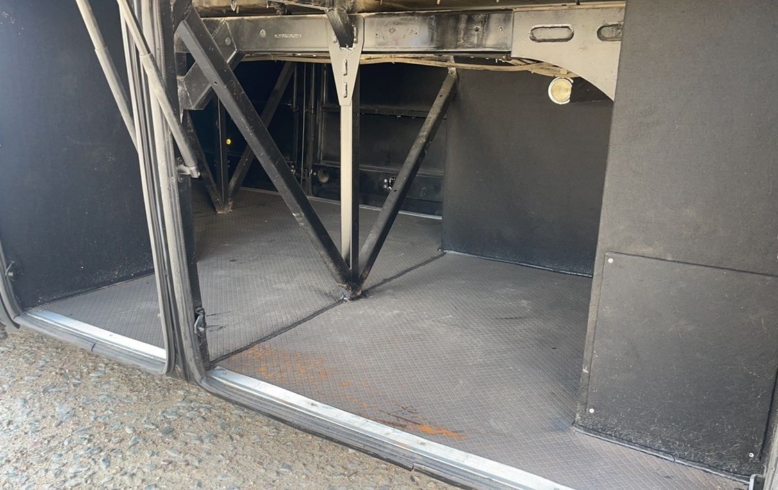 Autobus manuels de 65 passagers avec type de carburant diesel et hauteur totale de 3290 mm