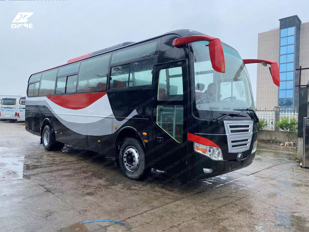 53 Autobus de luxe à moteur avant de 4 à 6 litres et type de carburant diesel