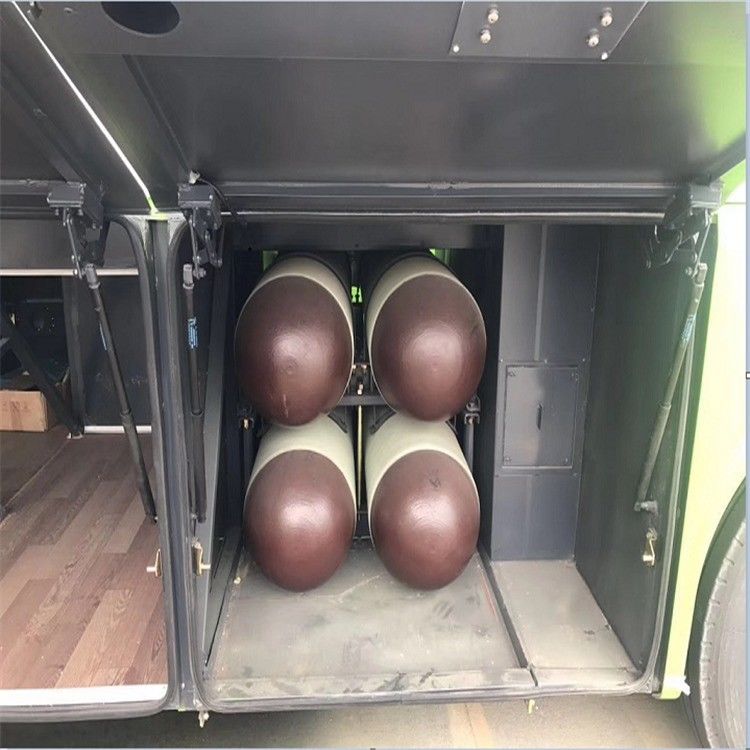 16500 kg G.V.W Yuchai moteur Diesel 45 sièges Autobus à GNC avec toilette