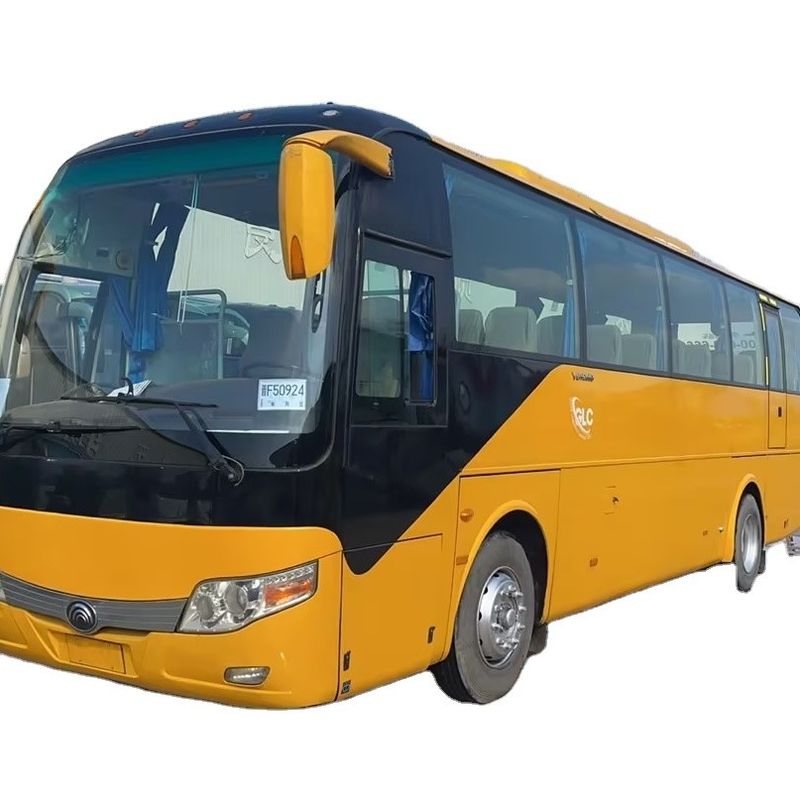 Autobus touristique de luxe de 30 à 40 places Autobus d'occasion avec une capacité de moteur de 9,726 litres