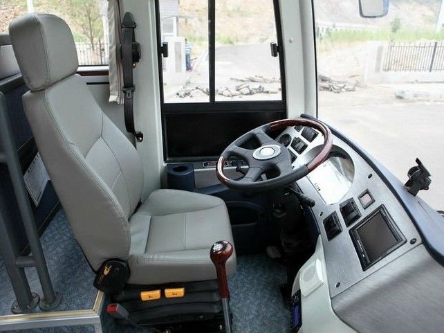 Autobus public à transmission manuelle Autobus d'occasion et autocars de 25 à 30 places