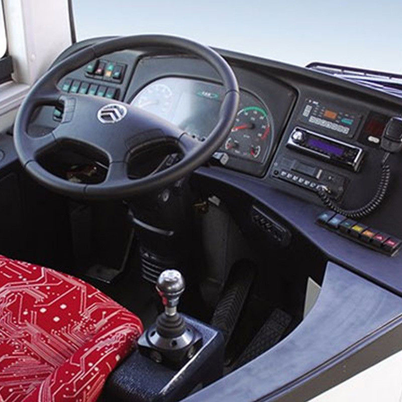 Vitesse maximale 100 km/h Bus d'occasion 61-65 sièges Autocar avec norme d'émission Euro 4