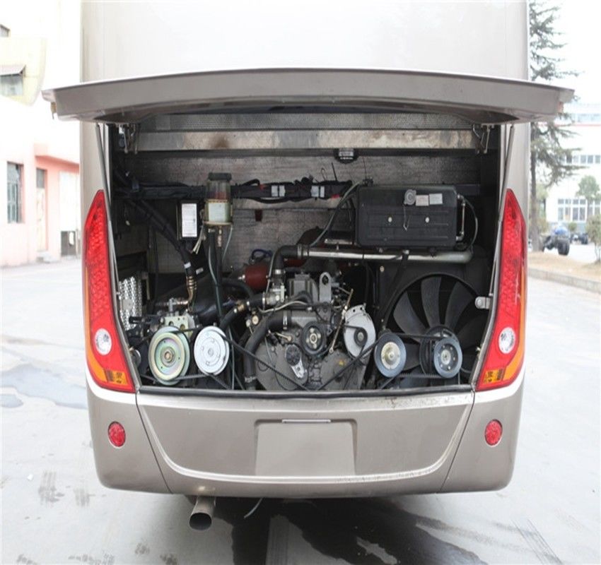 Autobus touristique LHD de luxe d'occasion de 45 à 47 places pour répondre aux besoins de vos clients