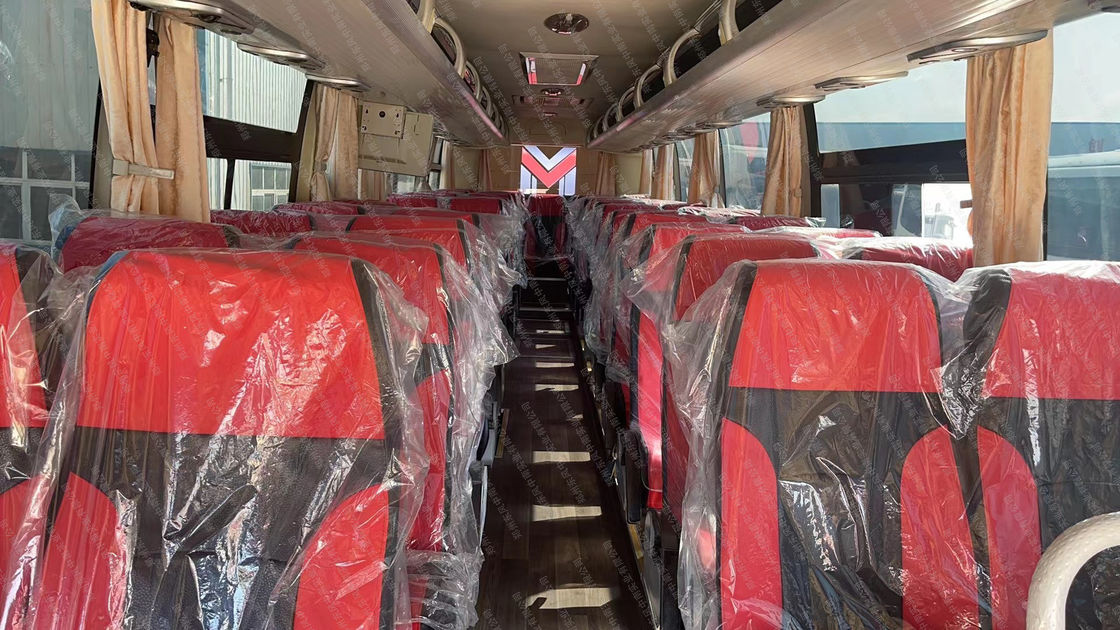 Autobus Youtong rénové 49 places moteur diesel pour véhicule d'occasion 16000kg
