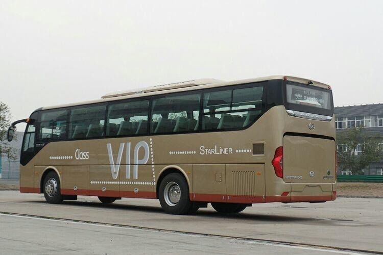 Conception de bus de fête de luxe de 12 m avec moteur Yuchai et bus de 67 places.