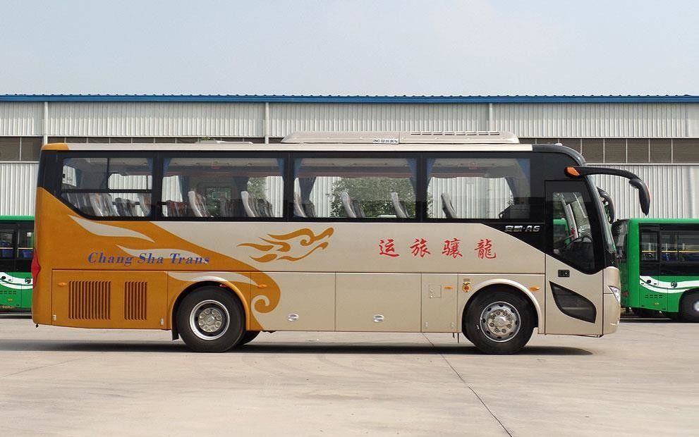 Bus de 10m à gauche avec design couleur et intérieur luxueux