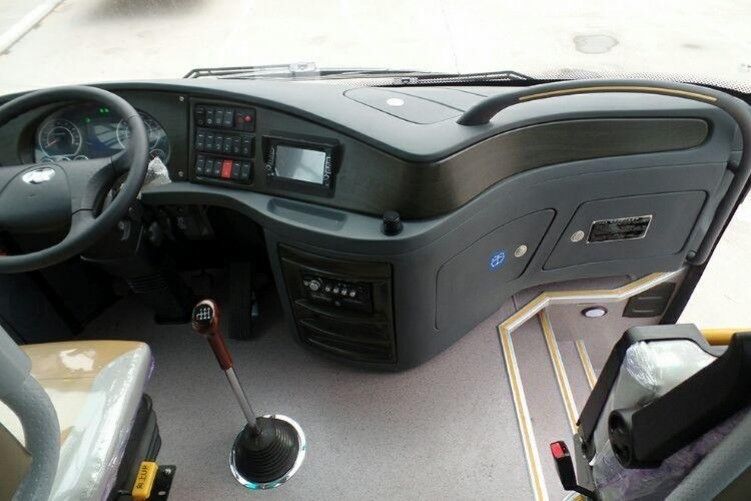 Autobus urbain à moteur Yuchai 67 places 12m Autobus de luxe pour un transport urbain confortable