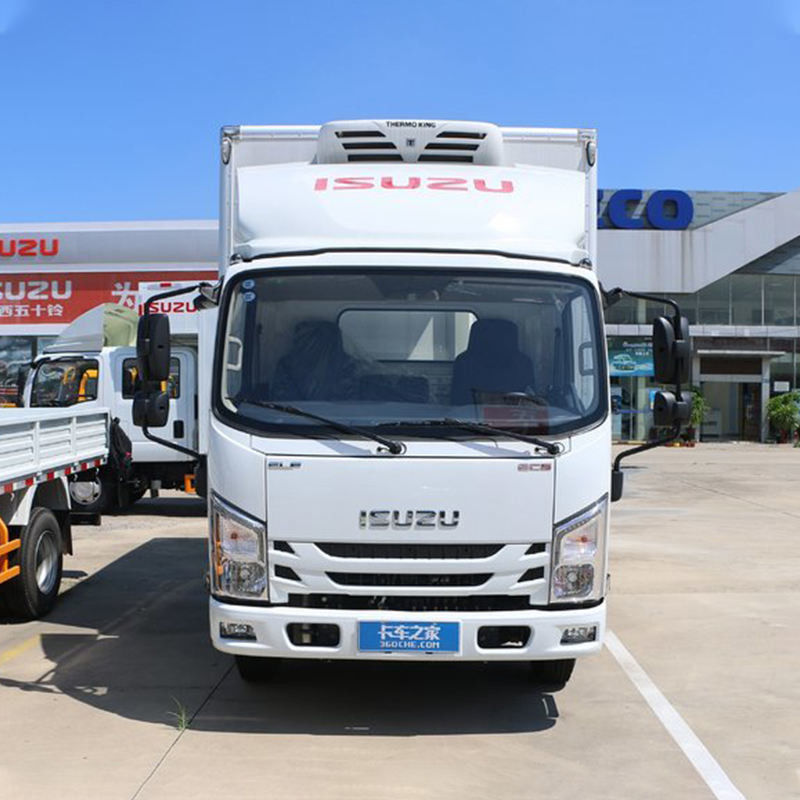 3360 mm d'empattement Isuzu 10 tonnes camion réfrigérateur boîte pour le transport de légumes et de viande