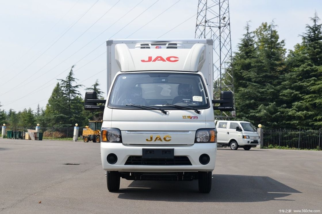 Camion réfrigéré JAC de 130 ch pour le transport 4x2 GVW≤5T réfrigération au carburant diesel