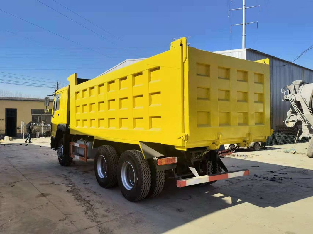 Camion Sinotruck réaménagé Howo 6x4 10 roue 371hp Camion à décharge à dérive utilisé Aucun