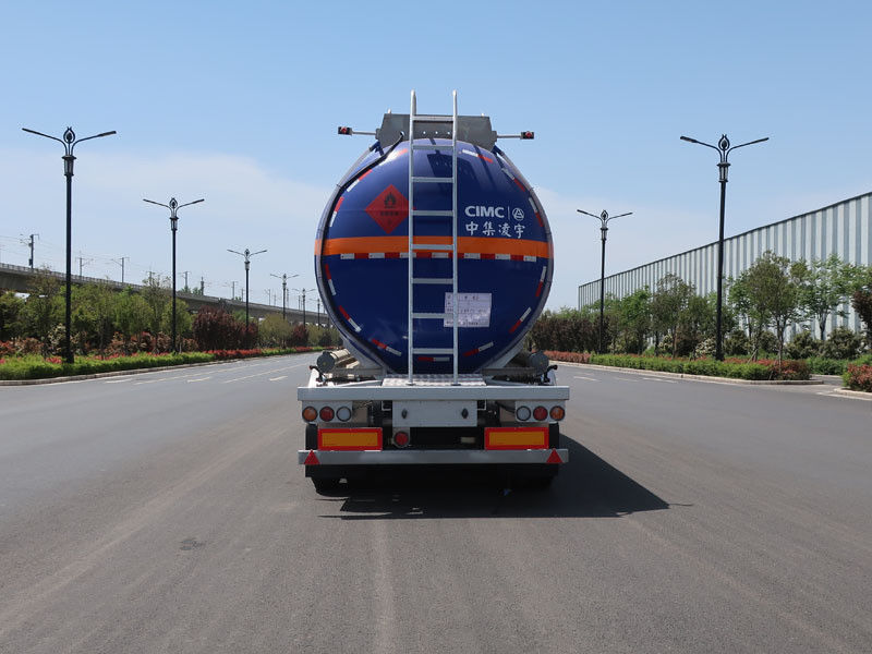 Isolation 45,5m3 3 essieux semi-remorque liquide inflammable pour véhicule de transport de liquide