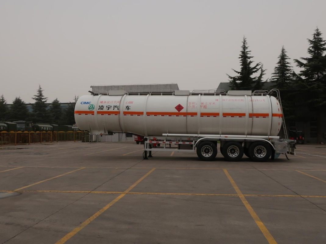 46000 litres de pétrole brut en acier inoxydable pétrolier pétrolier semi-remorque pour la distribution de camions