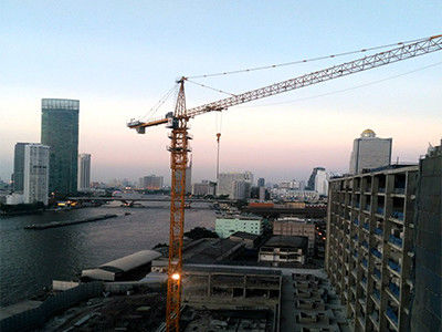 Tour Crane 40 Tonnes Capacité La dernière conception de jib de luffing télescopique de Zoomlion pour 2020