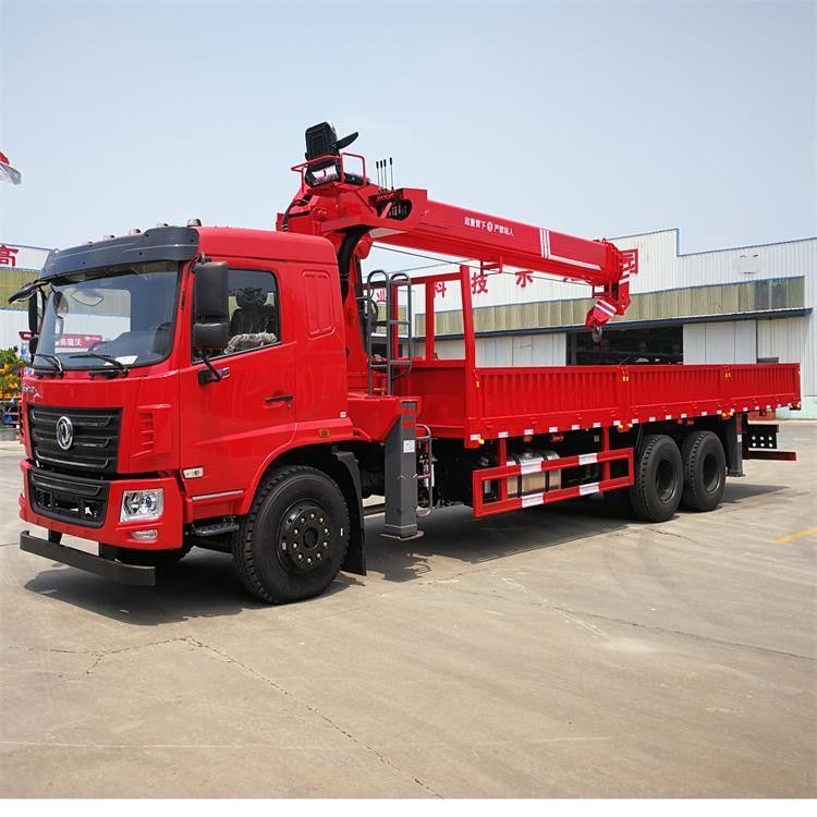 8 tonnes de mini-camion monté grue avec 4m * 4 bras de boom et pompe hydraulique Eaton