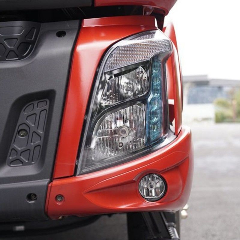 30T.M Manipulateur hydraulique de levage camion mobile monté grue avec 257kw source d'énergie