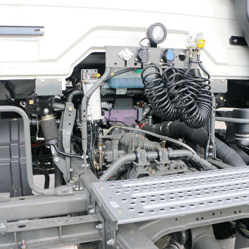 Camion à traction à 6 roues hautement SINOTRUK HOHAN J5G 4x2 avec norme d'émission EURO 5