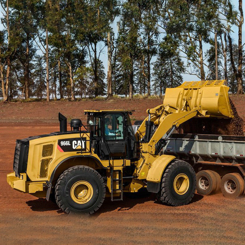 Chargeur à roues d'occasion de 6 tonnes Caterpillar 966L, faible consommation et en bon état