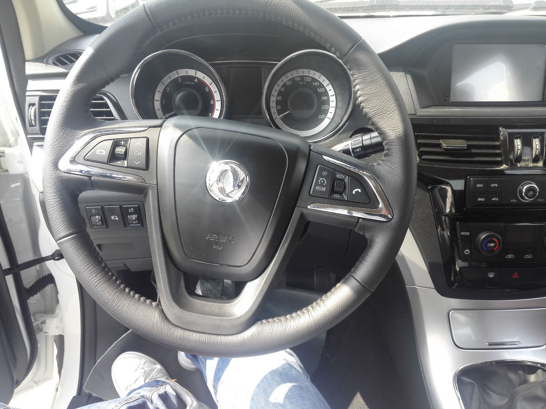 Mini-camion à moteur diesel P22 modèle 4x4 RHD Pickup avec longueur de réservoir de chargement ≤ 4,2 m