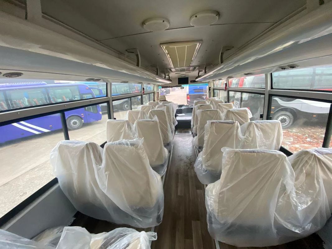 2020 Chauffeur gaucher Yu Tong Vente de bus en Afrique du Sud 29-35 sièges Moteur avant
