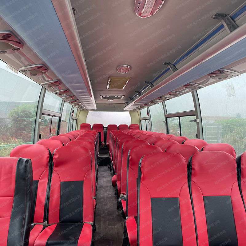 Vitesse maximale 100 km/h Bus Yu Tong utilisé en Afrique du Sud avec moteur Yuchai et réaménagé
