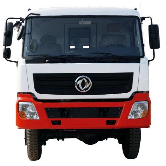 Autobus tout-terrain 4x4 de 180 chevaux Dongfeng EQ6750PT Avec une capacité de moteur de 4 à 6 litres et une largeur totale de 2420 mm
